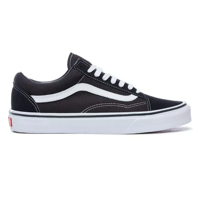 Old Skool Black with laces
