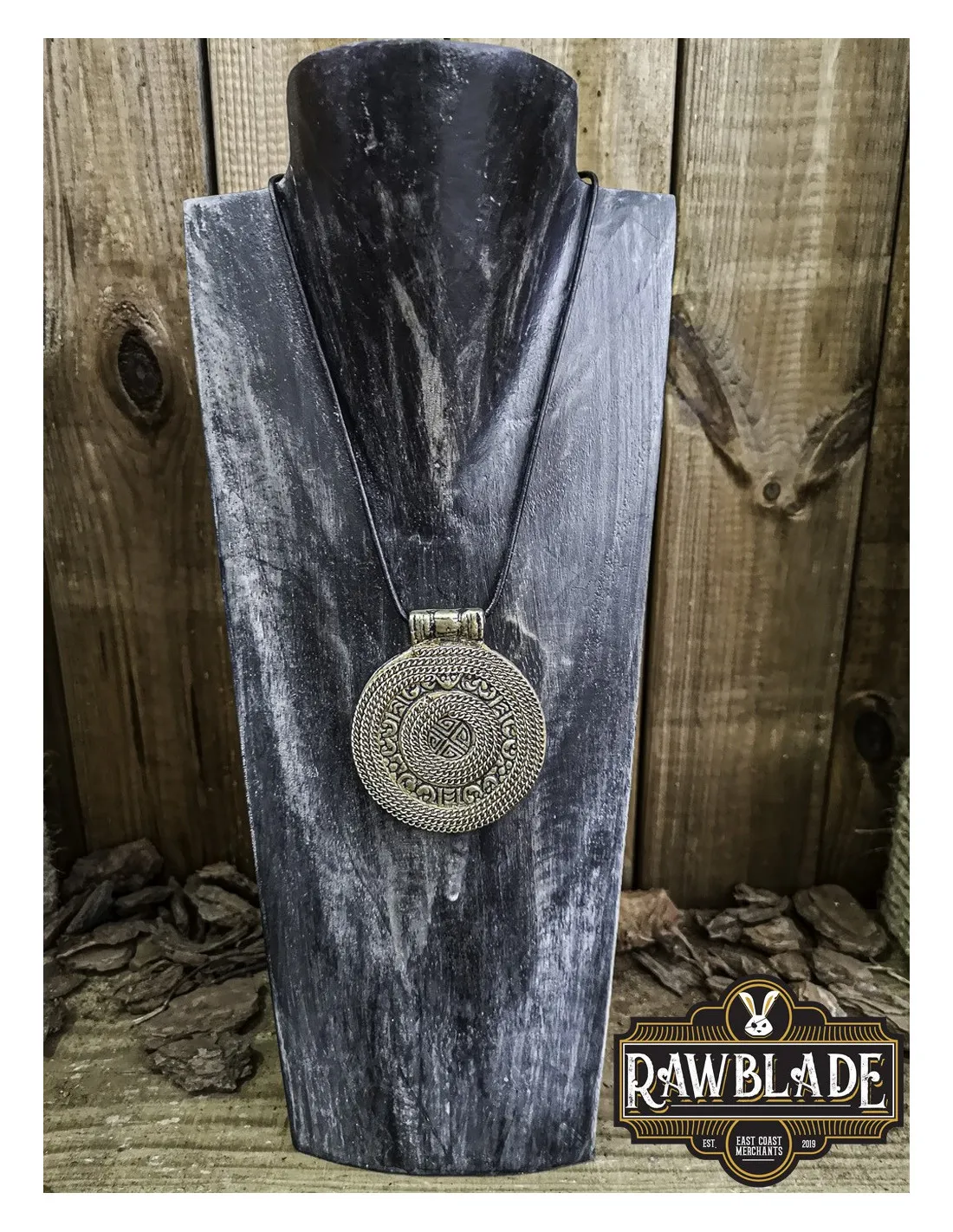 Pendentif mérovingien - Doré ⚔️ Boutique Épées
